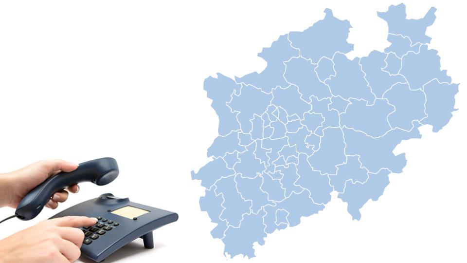 Foto zeigt eine Bildmontage mit Telefon und Landkarte von NRW